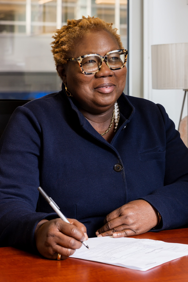 lesley benjamin profile alt