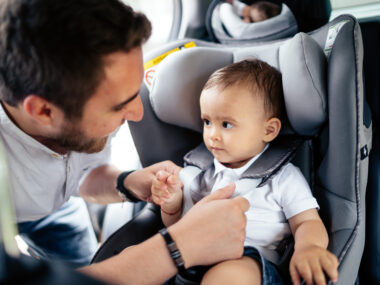 parent baby carseat